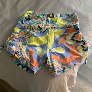 Liquido string shorts